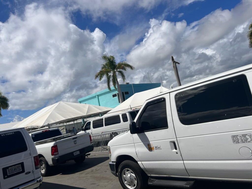 Ceiba ferry taxi service